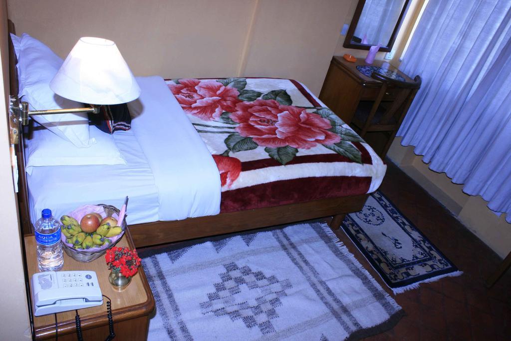 Heritage Home Hotel And Guest House Κατμαντού Δωμάτιο φωτογραφία